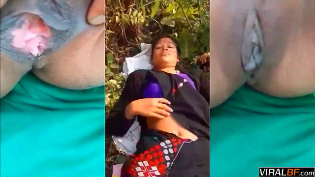 Desi Bhabhi Caught Fucking Lover Outdoors With Loud Moaning